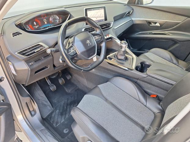 Peugeot 3008 , 1.5 DCI 130cv. Modello Allur