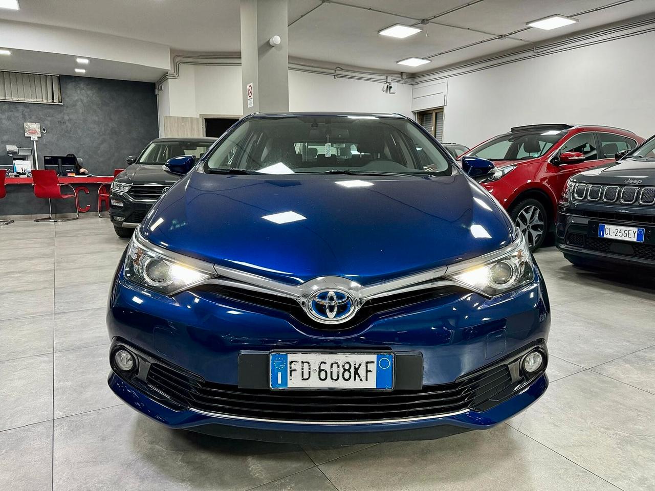 Toyota Auris Touring Sports 1.8 Hybrid Lounge