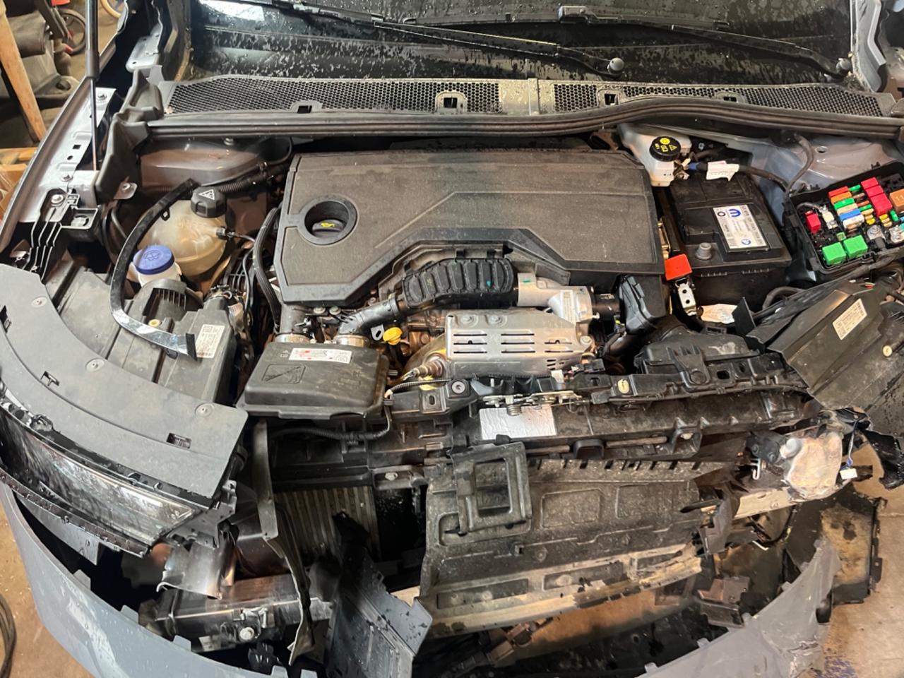 Opel Mokka 1.2 Turbo 136 CV 11/2025 sinistrata
