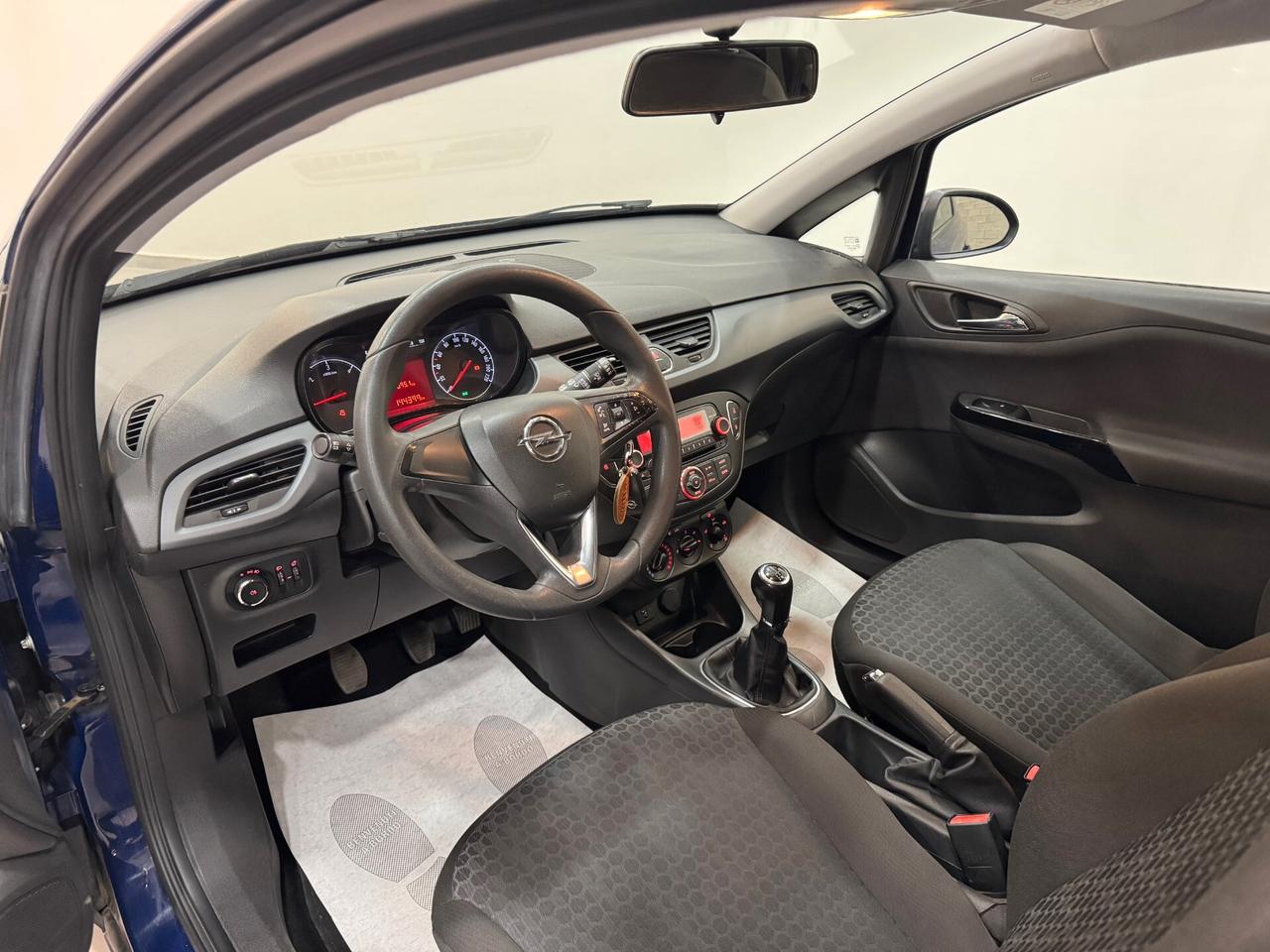 Opel Corsa 1.3 CDTI Coupé b-Color