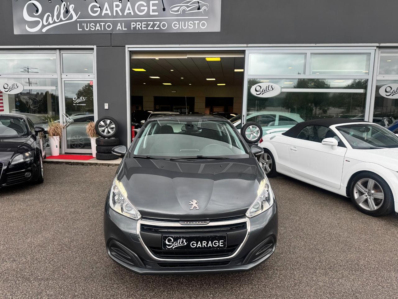 Peugeot 1.0 208 5 porte Neopatentati