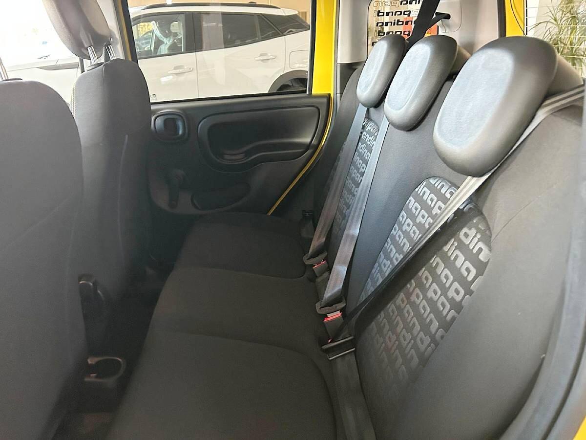 Fiat Panda 1.0 FireFly s&s Hybrid Pandina Cross