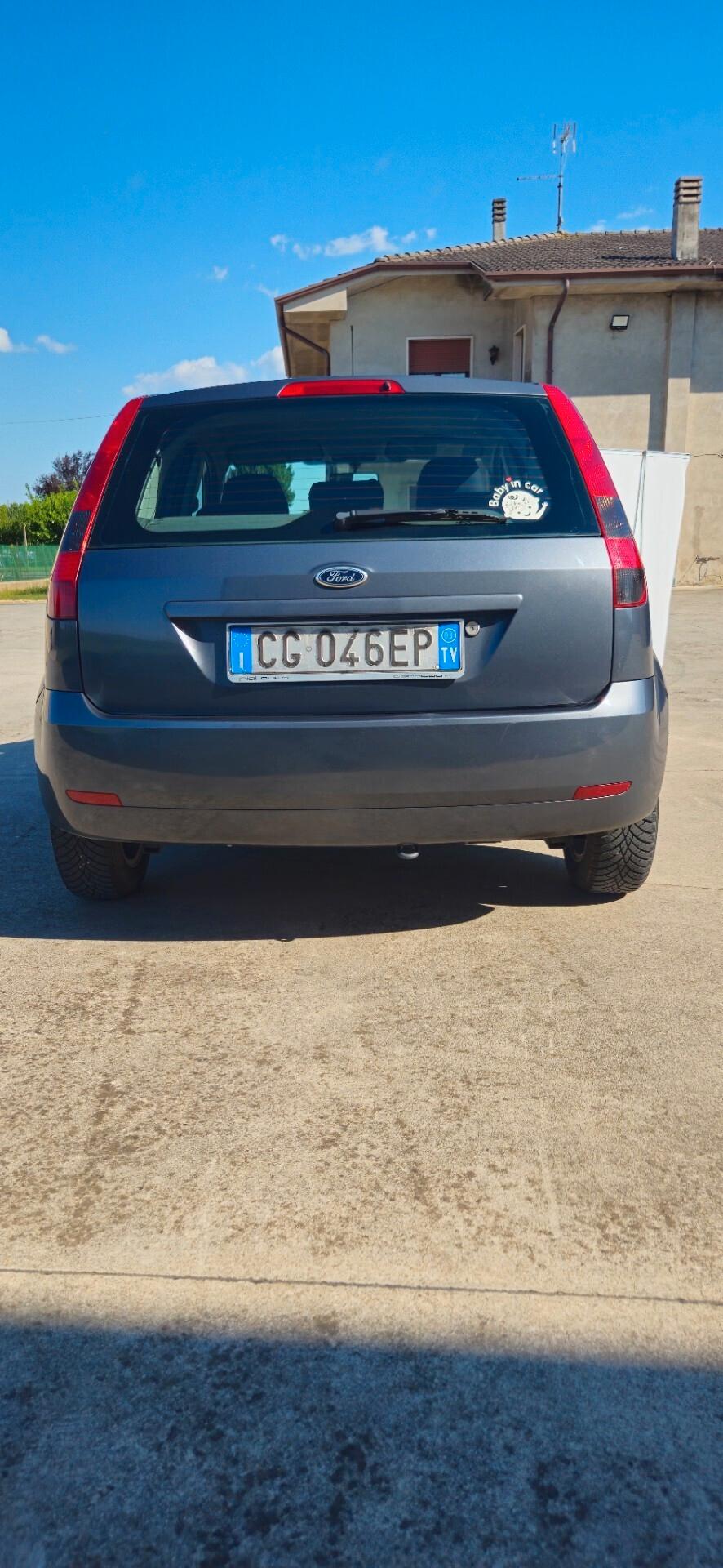 Ford Fiesta 1.4 TDCi NEOPATENTATI