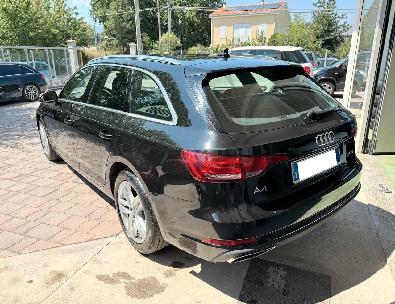 Audi A4 Avant 35 TDI S tronic Business