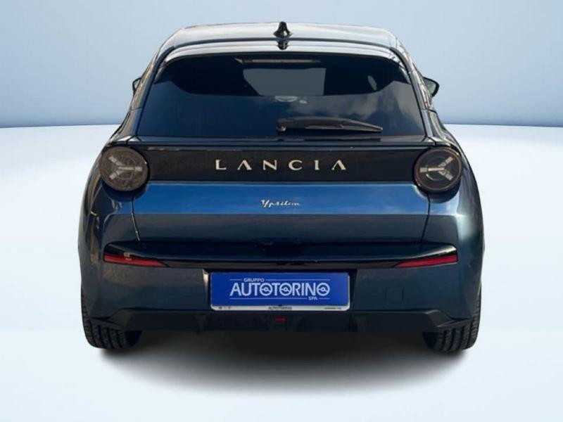 Lancia Ypsilon Nuova 100% Elettrica LX