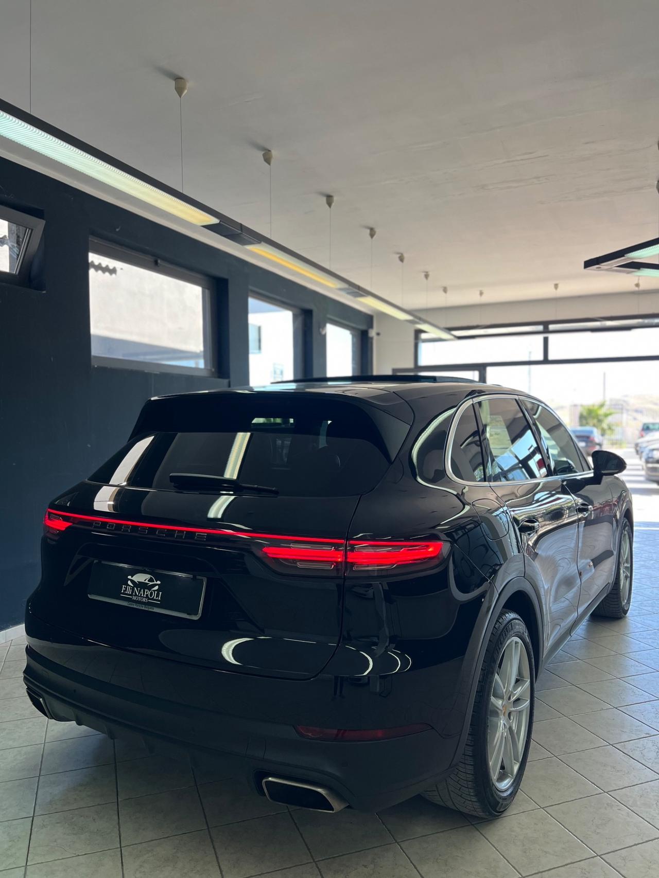 Porsche Cayenne 3.0 V6