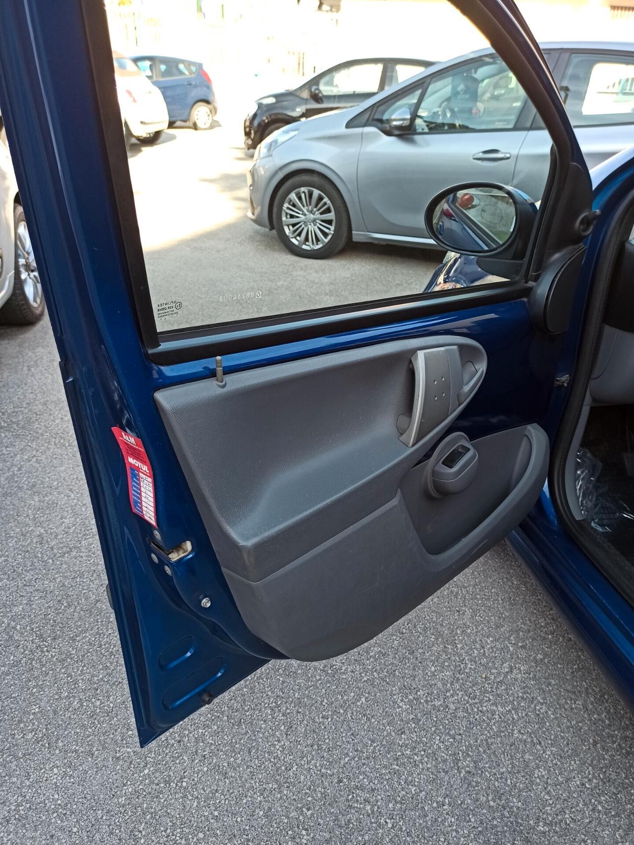 Peugeot 107 1.0 68CV 5p. Plaisir