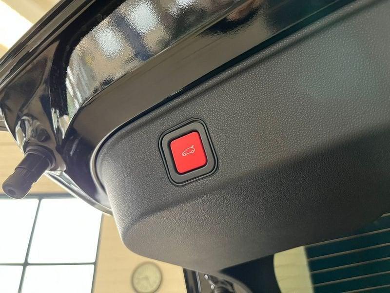 Alfa Romeo Junior Junior 1.2 145 CV Hybrid eDCT6 Q4