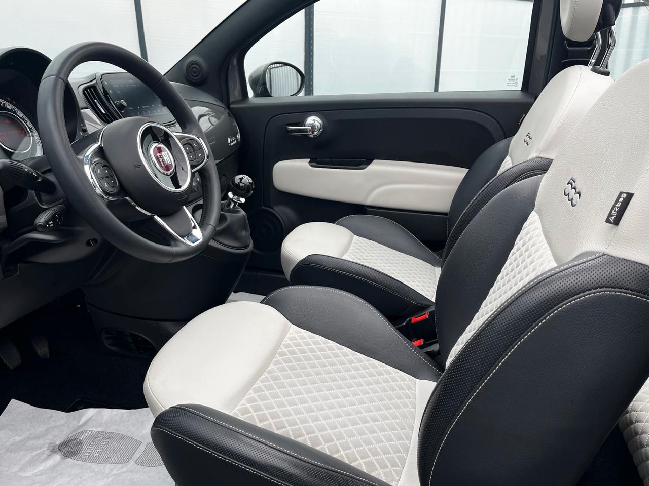 Fiat 500 C 1.0 Hybrid Dolcevita