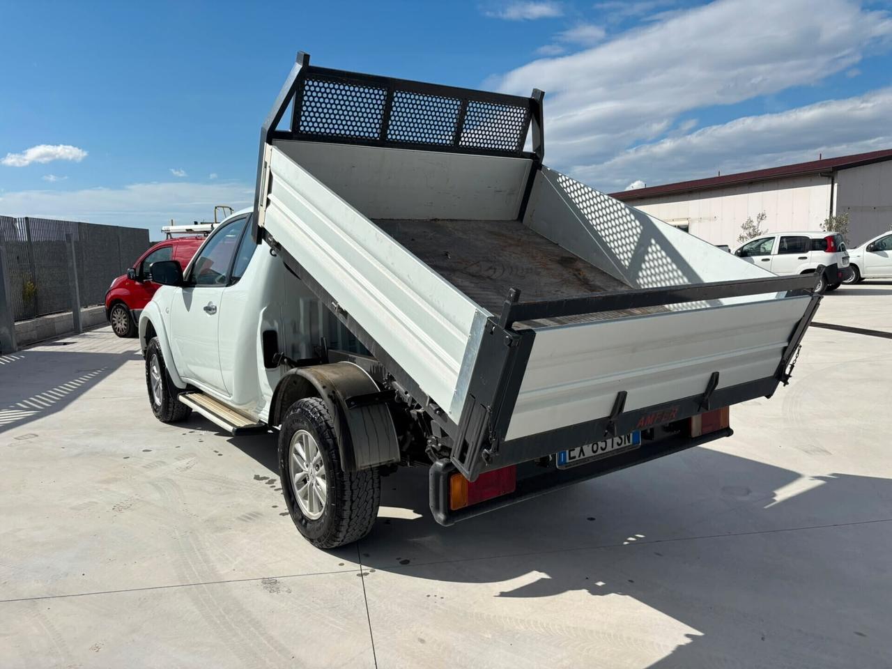 MITSUBISHI L200 4 POSTI 178 CV RIBALTABILE