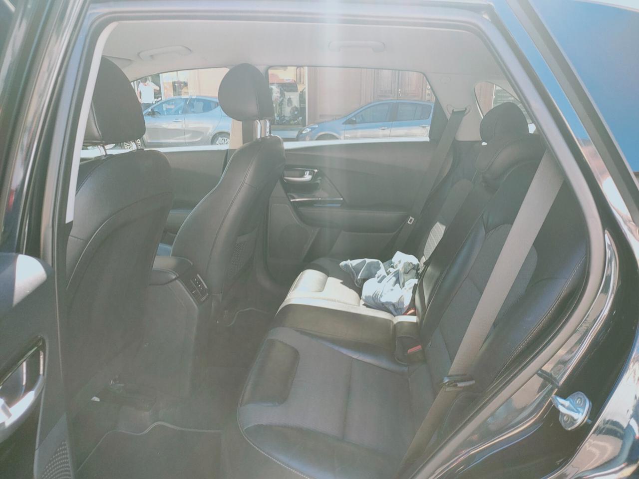 Kia Niro 1.6 GDi DCT HEV Style