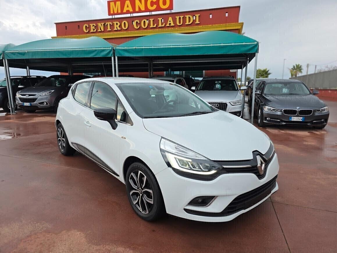 Renault Clio TCe 12V 75 CV 5 porte Moschino Life