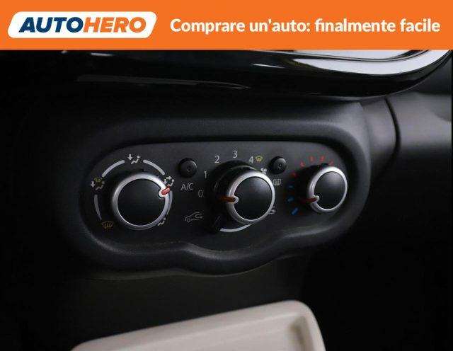 RENAULT Twingo SCe EDC Lovely