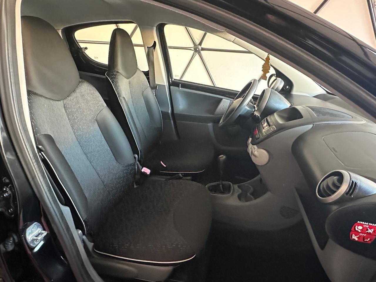 Peugeot 107 1.4 HDi 5p. Sweet Years