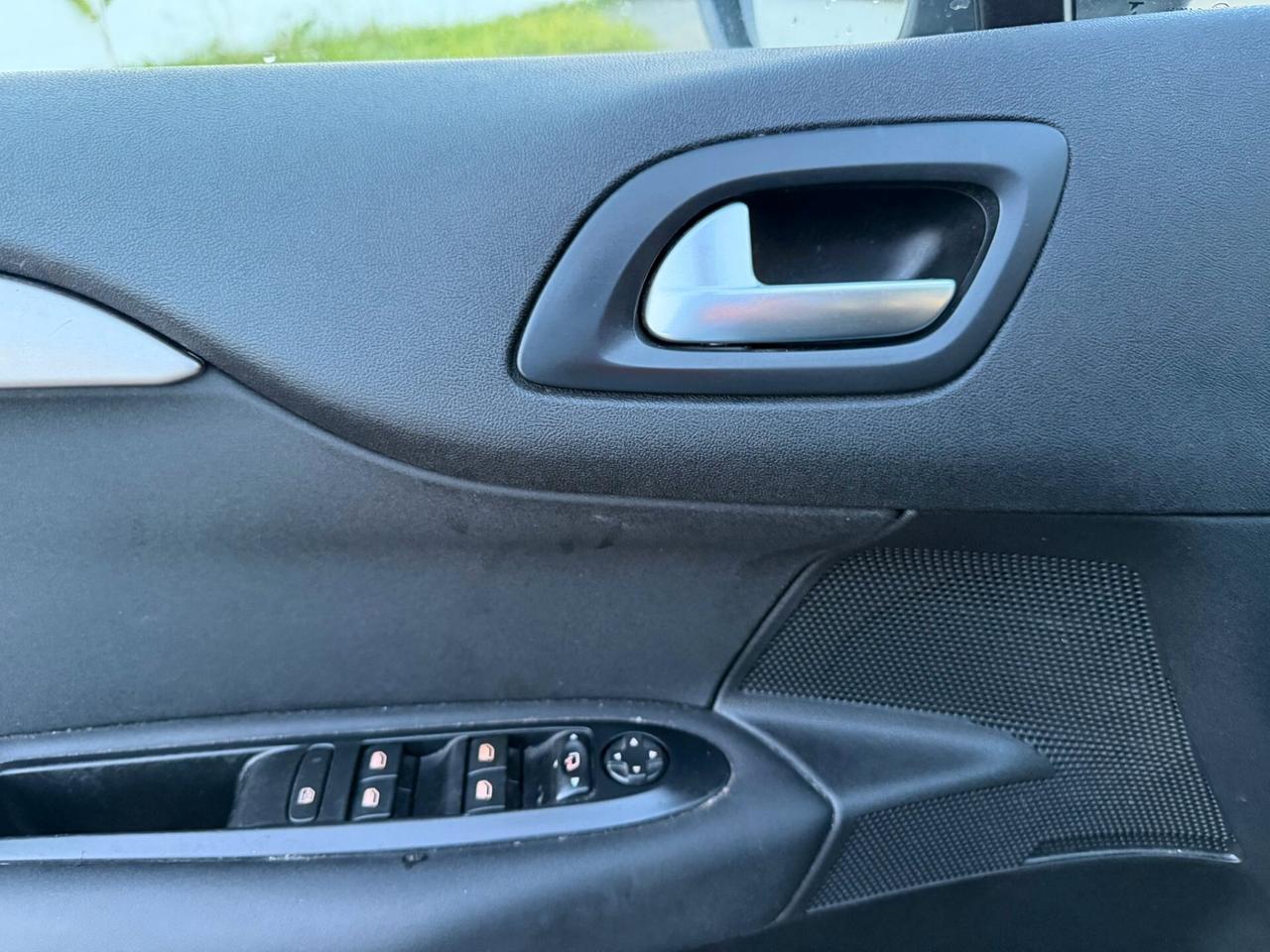 Citroen C4 Berlina 1.4 95CV Euro 5b