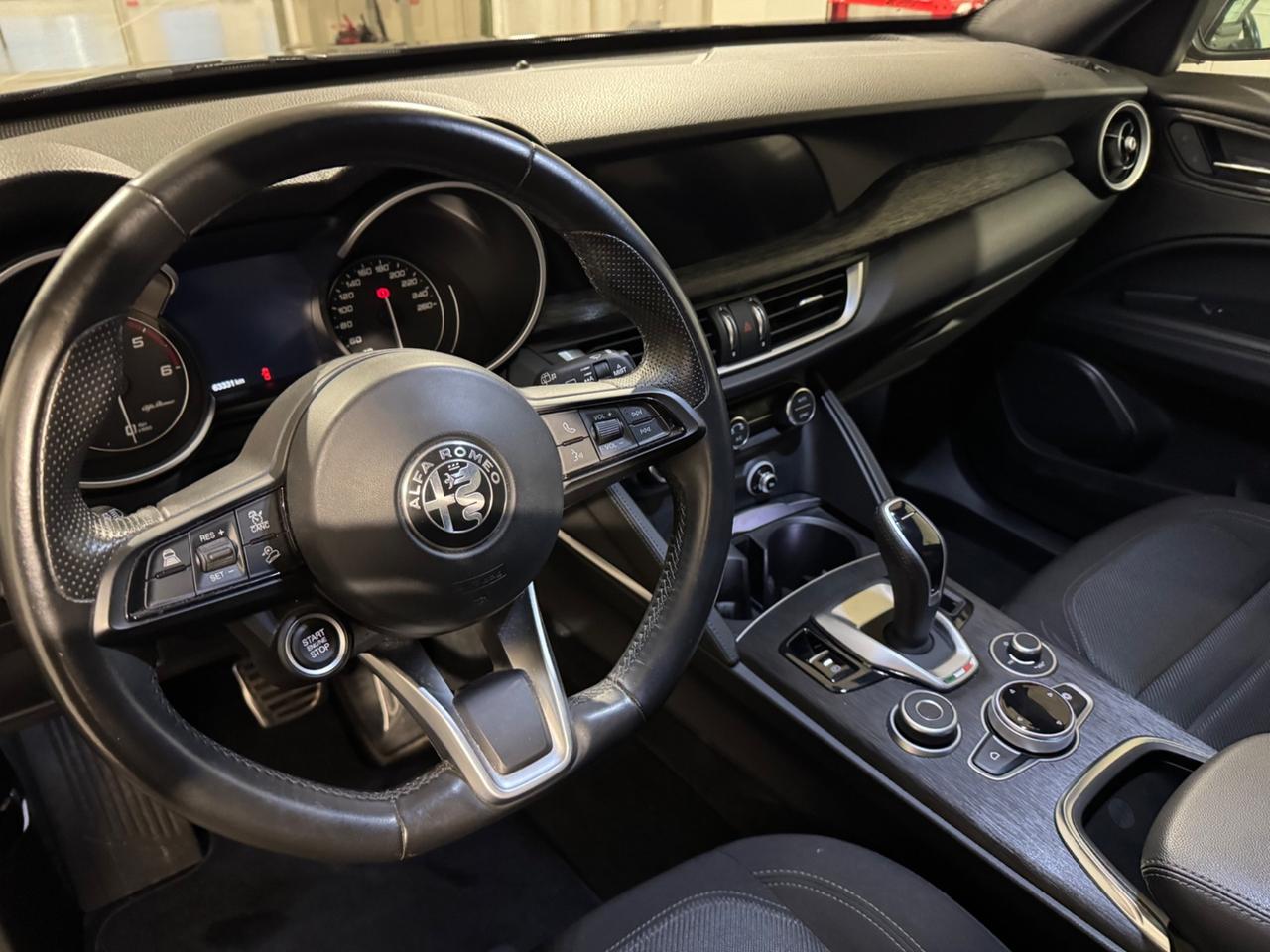 Alfa Romeo Stelvio 2.2 Turbodiesel 190 CV AT8 Q4 Sprint