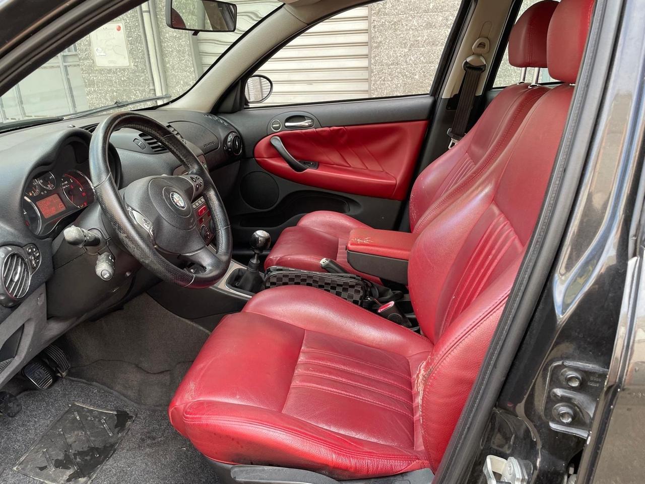 Alfa Romeo 147 Restayling 1.9M-JET 5porte Black Line SuperFull