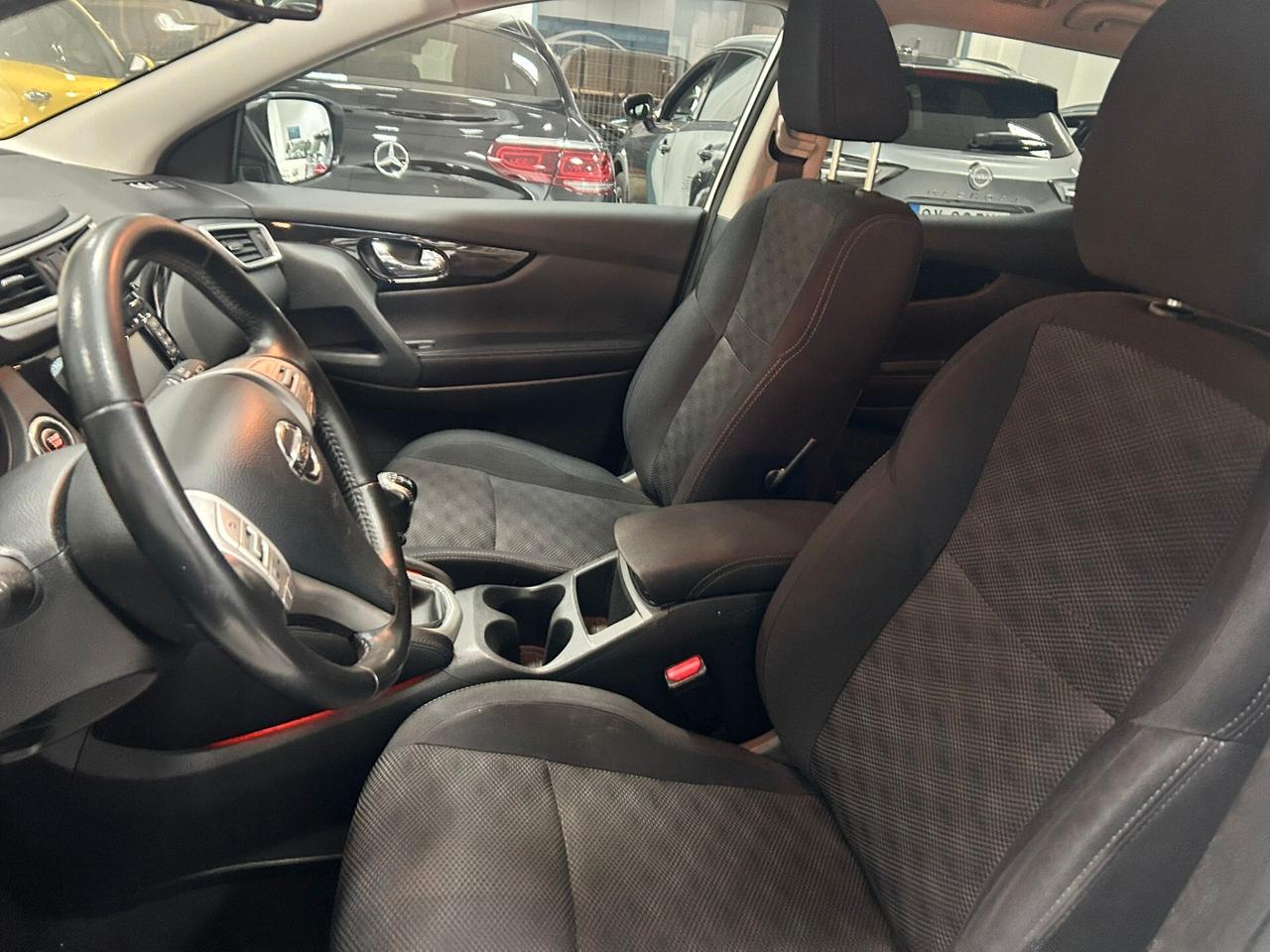 Nissan Qashqai 1.5 dCi FULL 2017