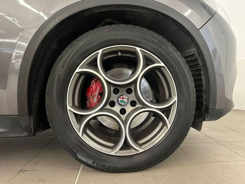 Alfa Romeo Stelvio 2.2 Turbodiesel 160 CV AT8 RWD AUTOCARRO Rosso Edizione