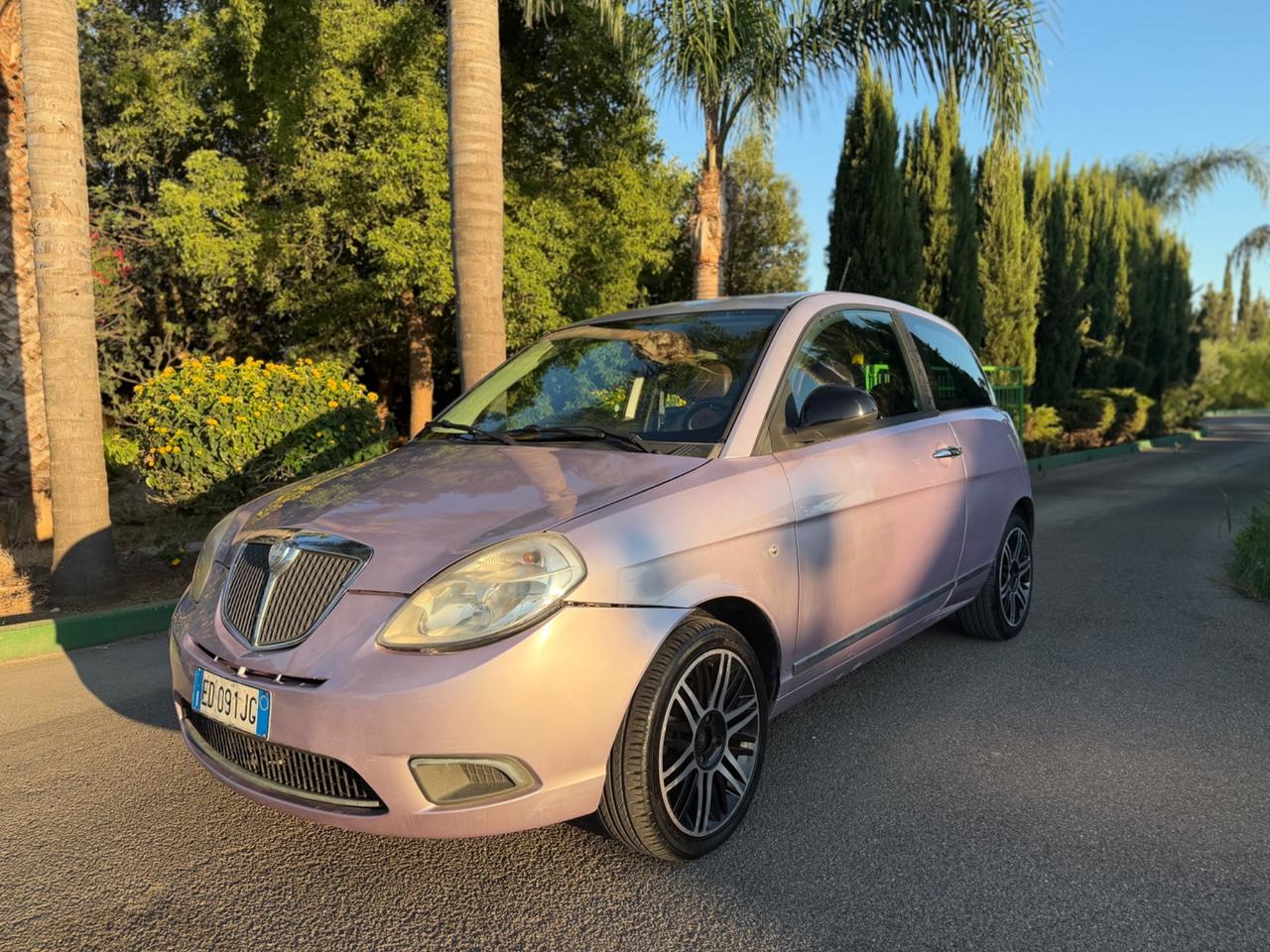LANCIA YPSILON 1.3 MJT 75CV ELLE (55kw) SOLI 156.000KM!!