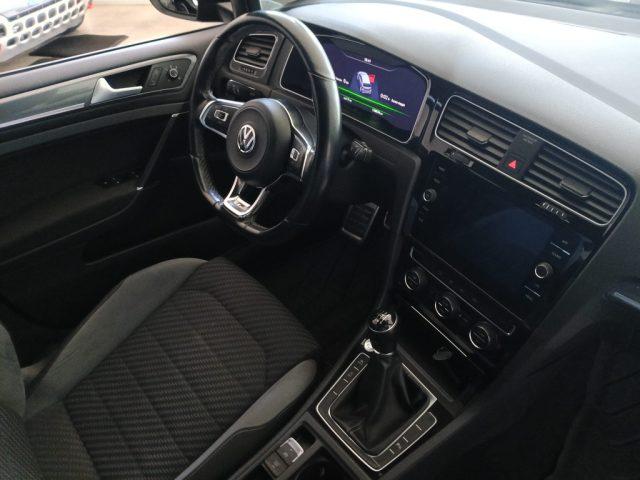 VOLKSWAGEN Golf 2.0 TDI 5p. Executive BlueMotion Technology R LINE