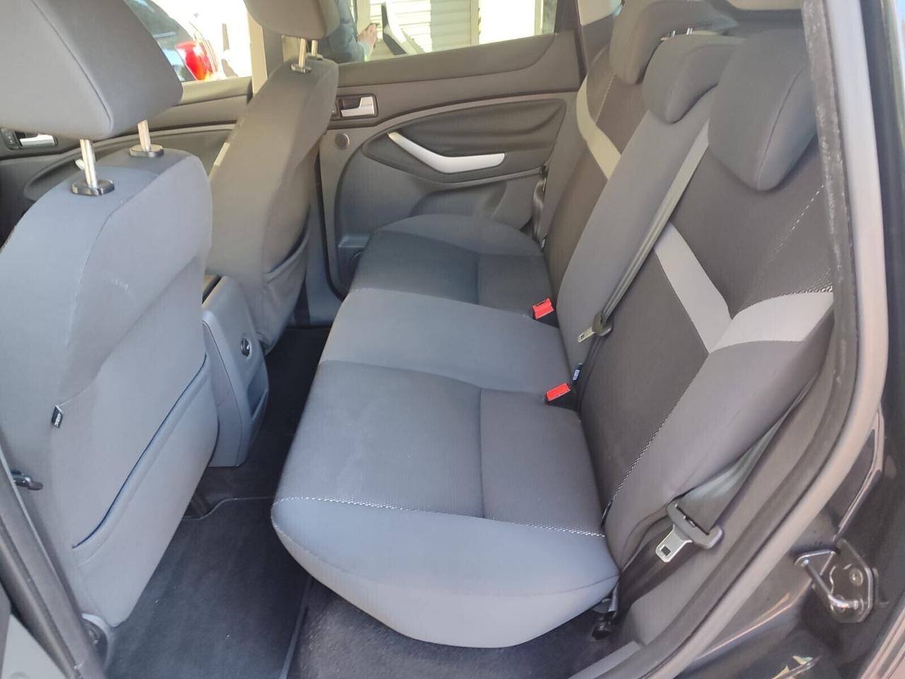 Ford Kuga 2.0 TDCi 136 CV TITANIUM!!!