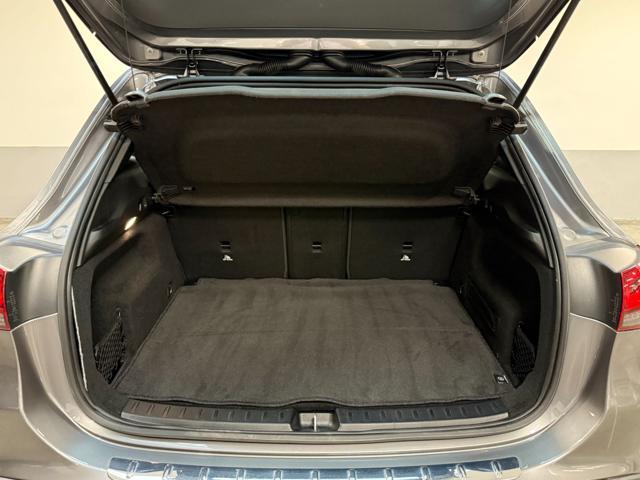 MERCEDES-BENZ GLA 200 Automatic Business Extra