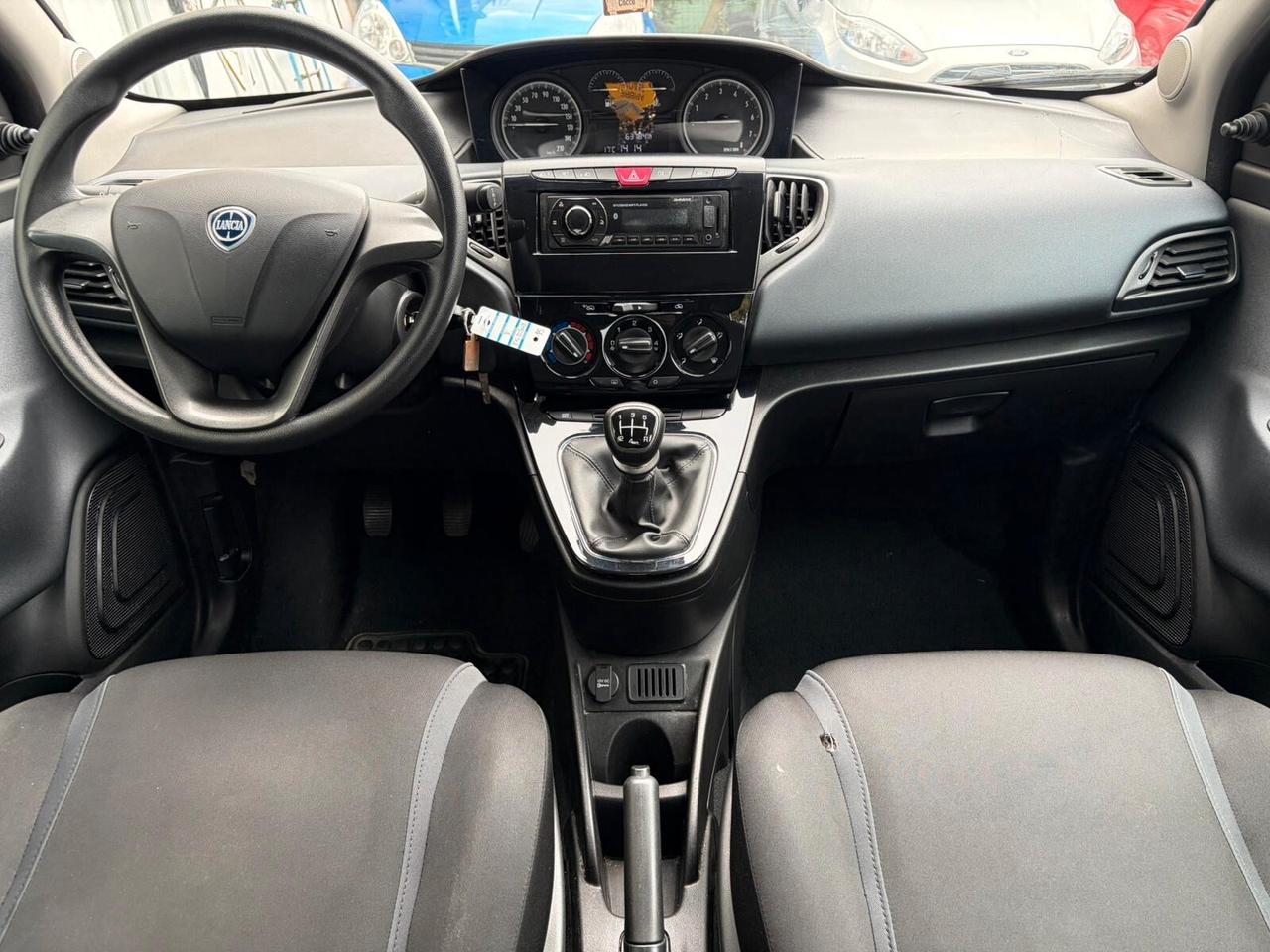 Lancia Ypsilon 1.2 69 CV 5 porte Gold*EURO6*NEOPATENTATI