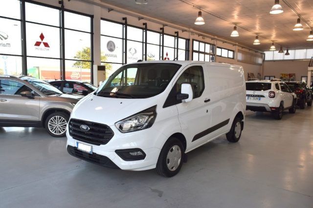 FORD Transit Custom 320 2.0 TDCi 130CV  PC Titanium