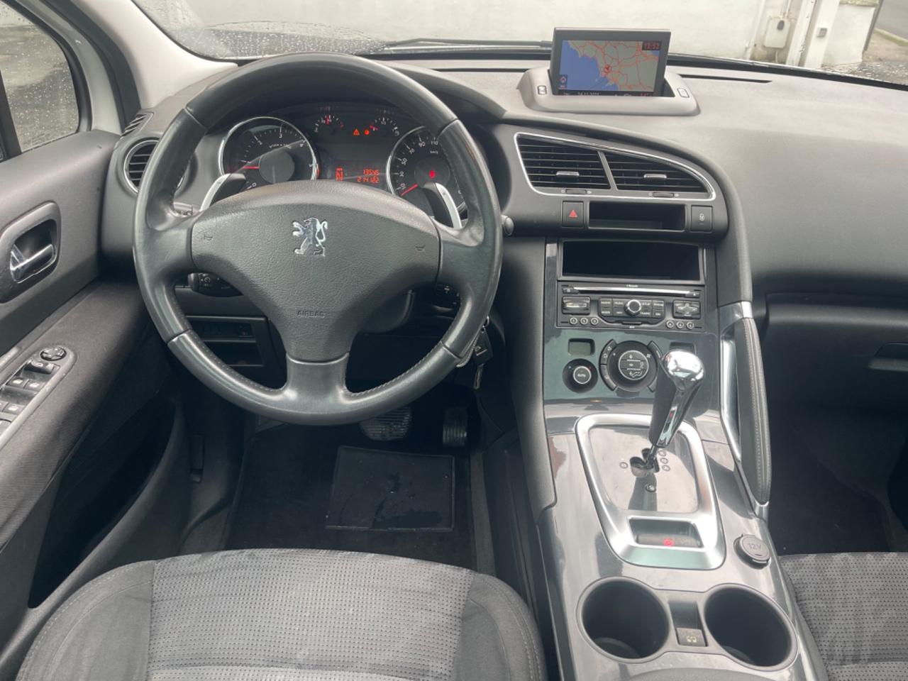 Peugeot 3008 1.6 e-HDi 112CV cambio robotizzato Stop&Start Allure