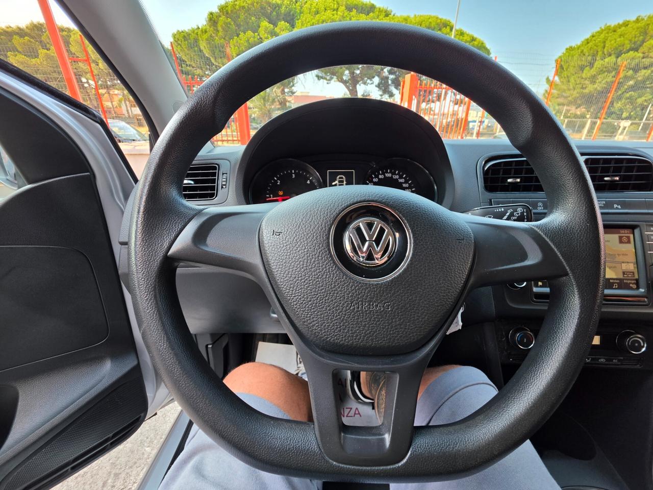 Volkswagen Polo 1.4 diesel 07/2015 cv75