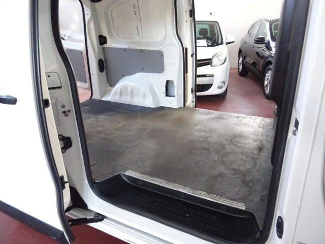 TOYOTA Proace 2.0D 122CV S&S Compact 14Q Active