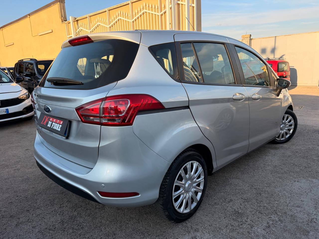 Ford B-Max 1.5 TDCi 75 CV Titanium