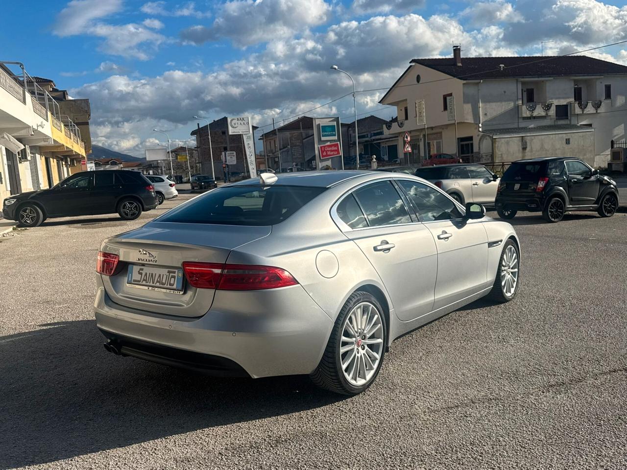 Jaguar XE 2.0 D 180 CV PORTFOLIO garanzia