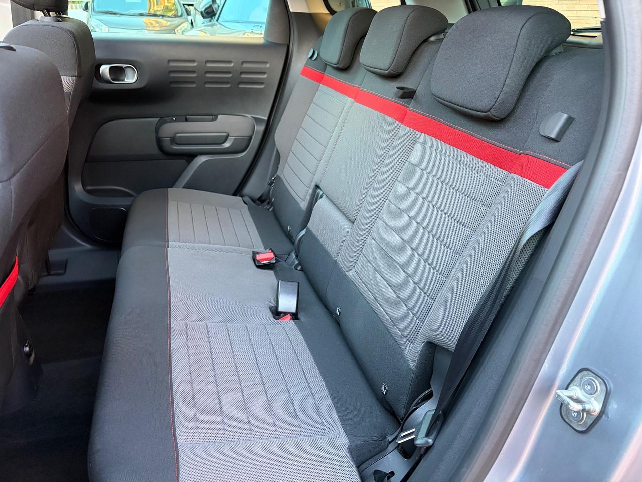 Citroen C3 Aircross PureTech 110 Shine + TETTO APRIBILE !!