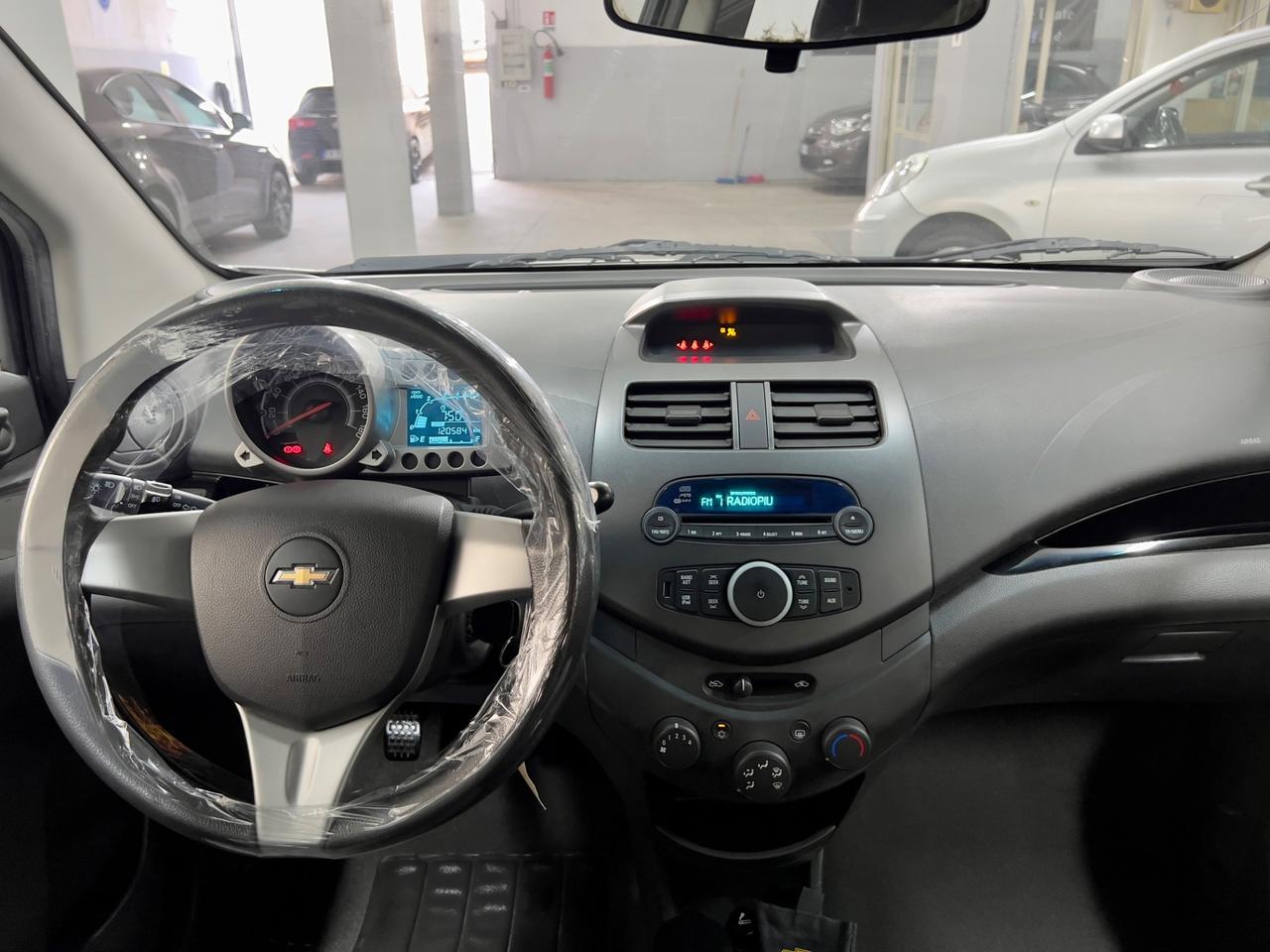 Chevrolet Spark 1.0 GPL Eco Logic Pink Lady Special Edition