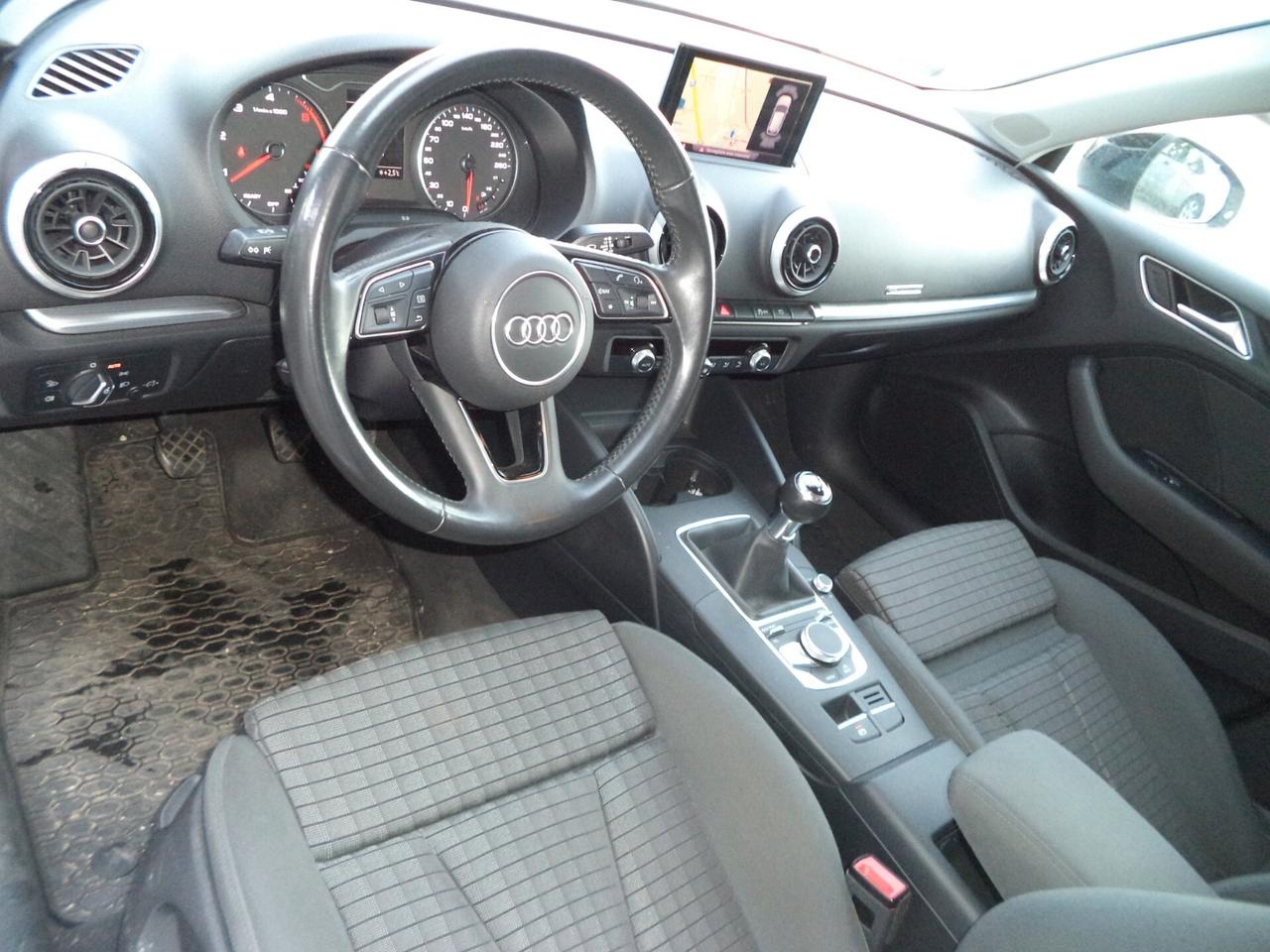 Audi A3 SPB 30 TDI S line edition CERCHI DA 18 OK NEOPATENTATI
