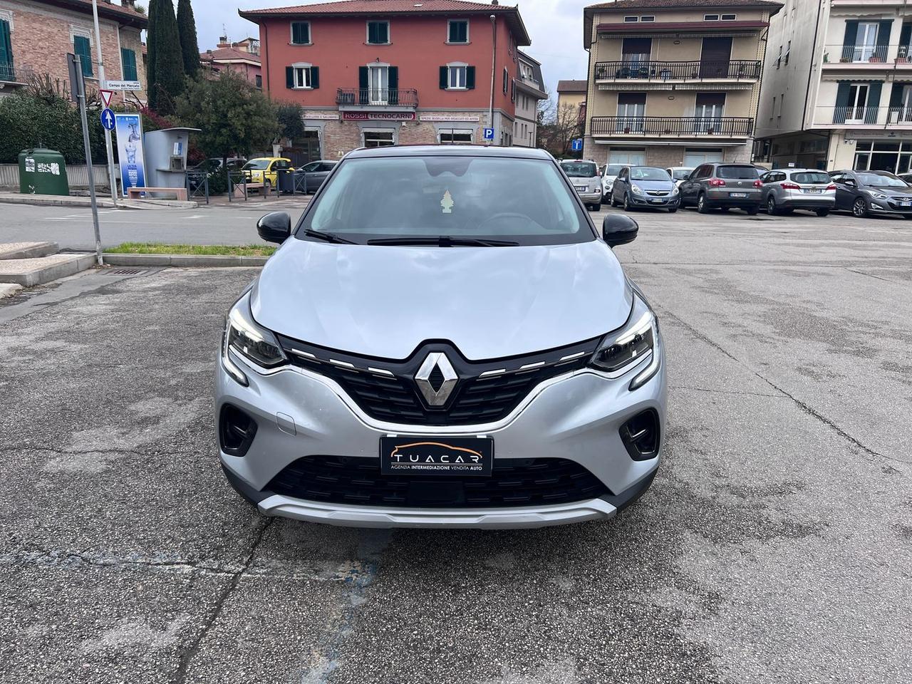 Renault Captur E-TECH 145 HEV Intens #10239