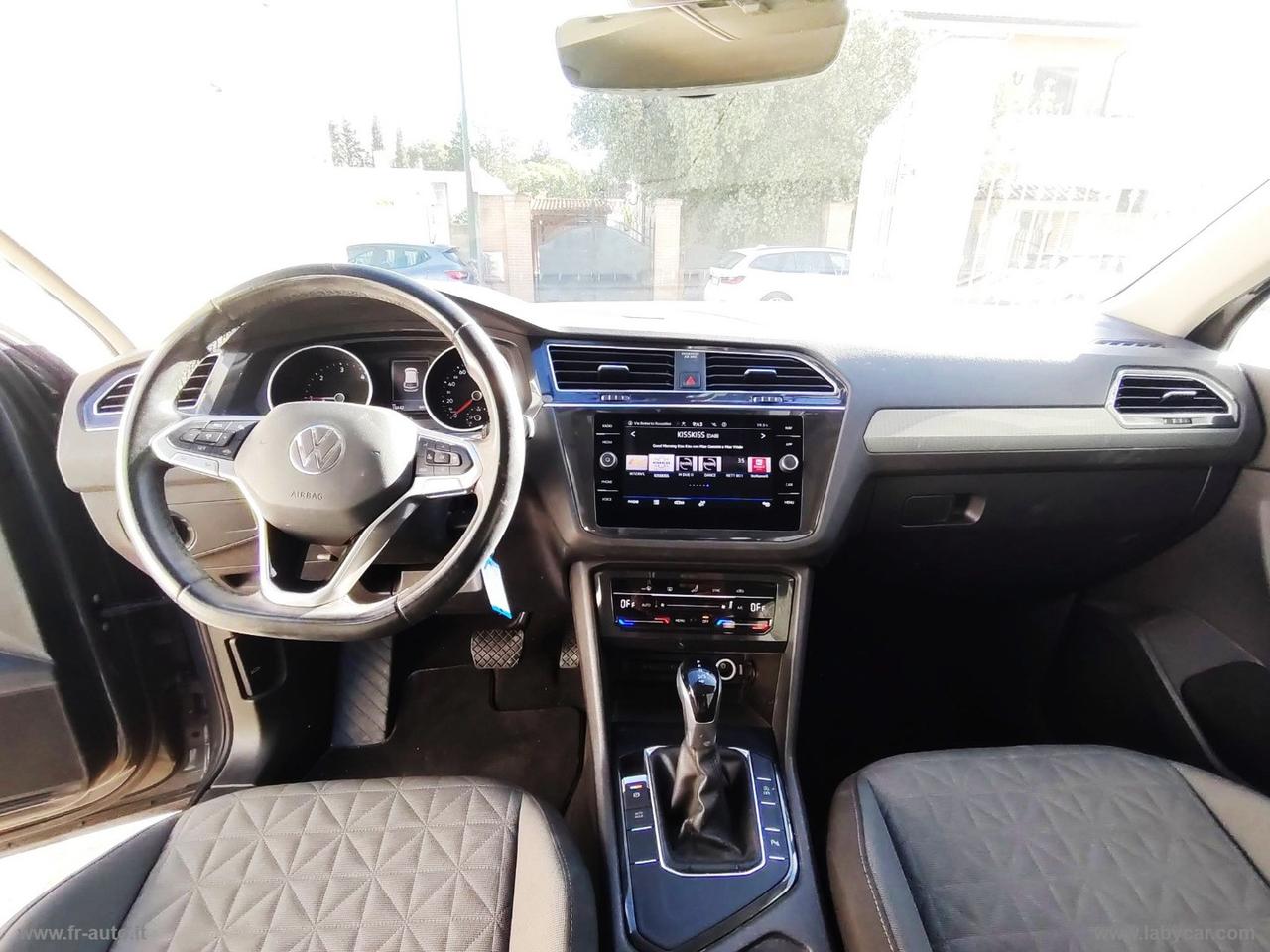 VOLKSWAGEN Tiguan 2.0 TDI 150CV SCR DSG R-Line