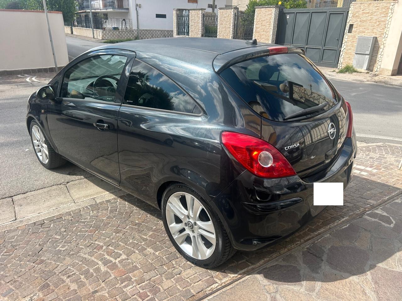 Opel Corsa 1.2 85CV 3 porte GPL-TECH Ecotec