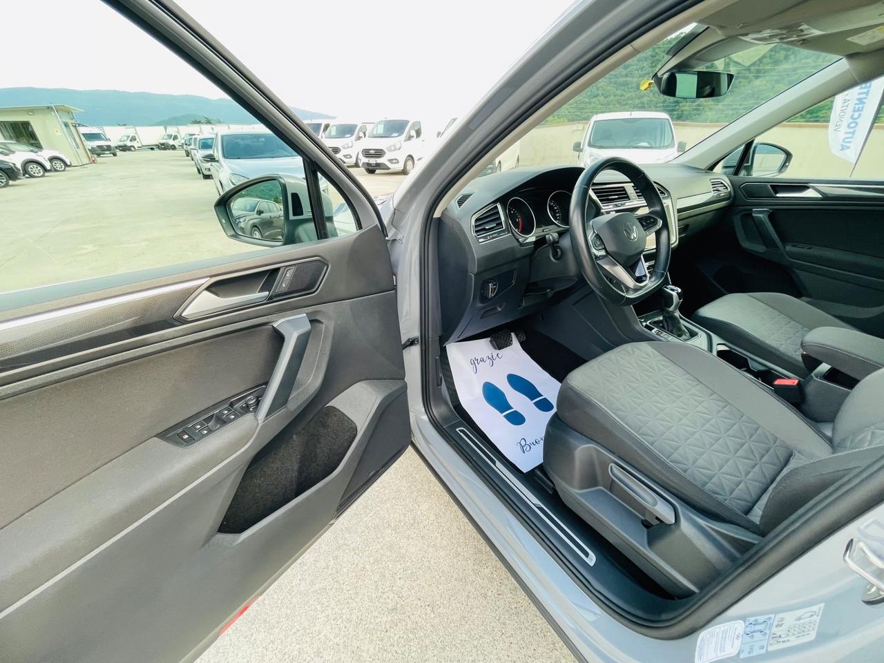 Volkswagen Tiguan 2.0 TDI 150 CV SCR DSG Life Euro 6E UniProprietario