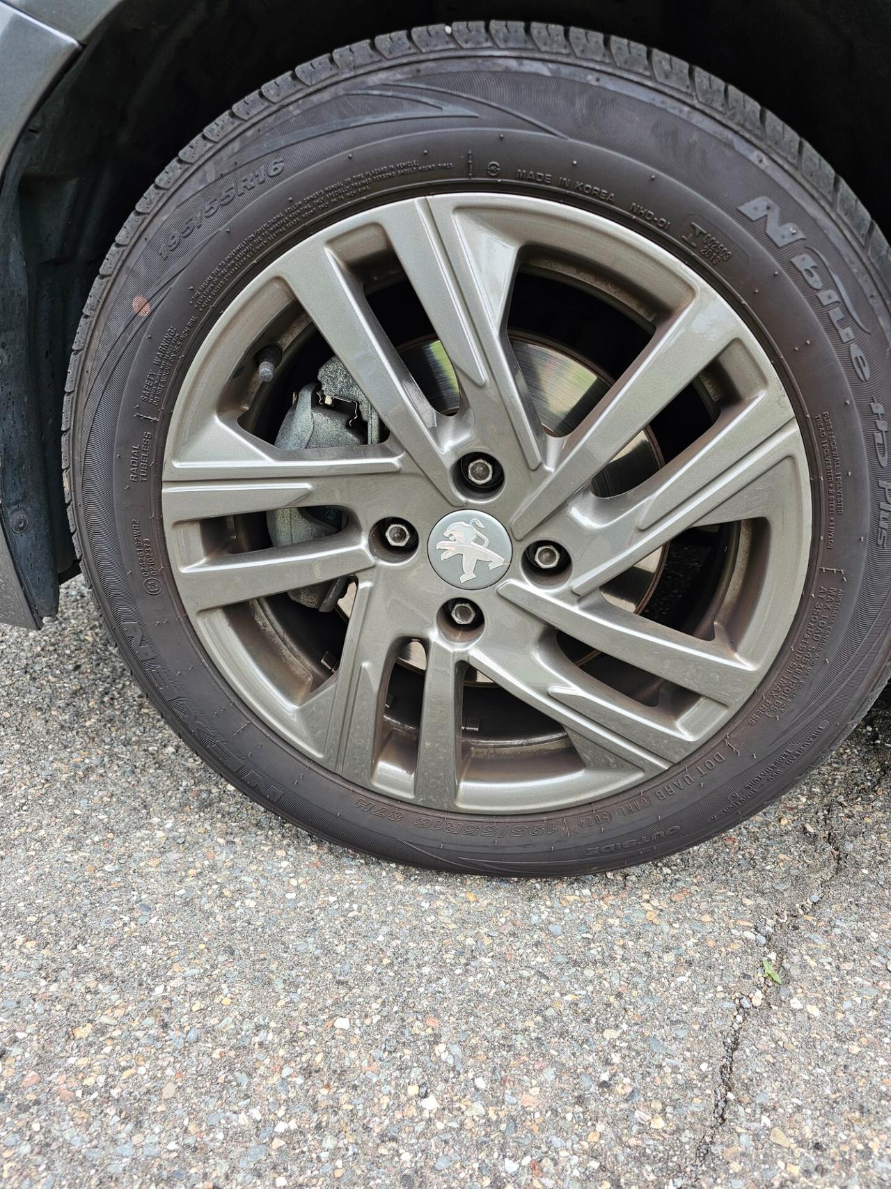 Peugeot 208 BlueHDi 100 Stop&Start 5 porte Active