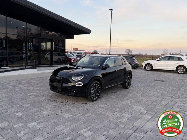 FIAT 600 Hybrid DCT MHEV La Prima ANCHE NEOPATENTATI