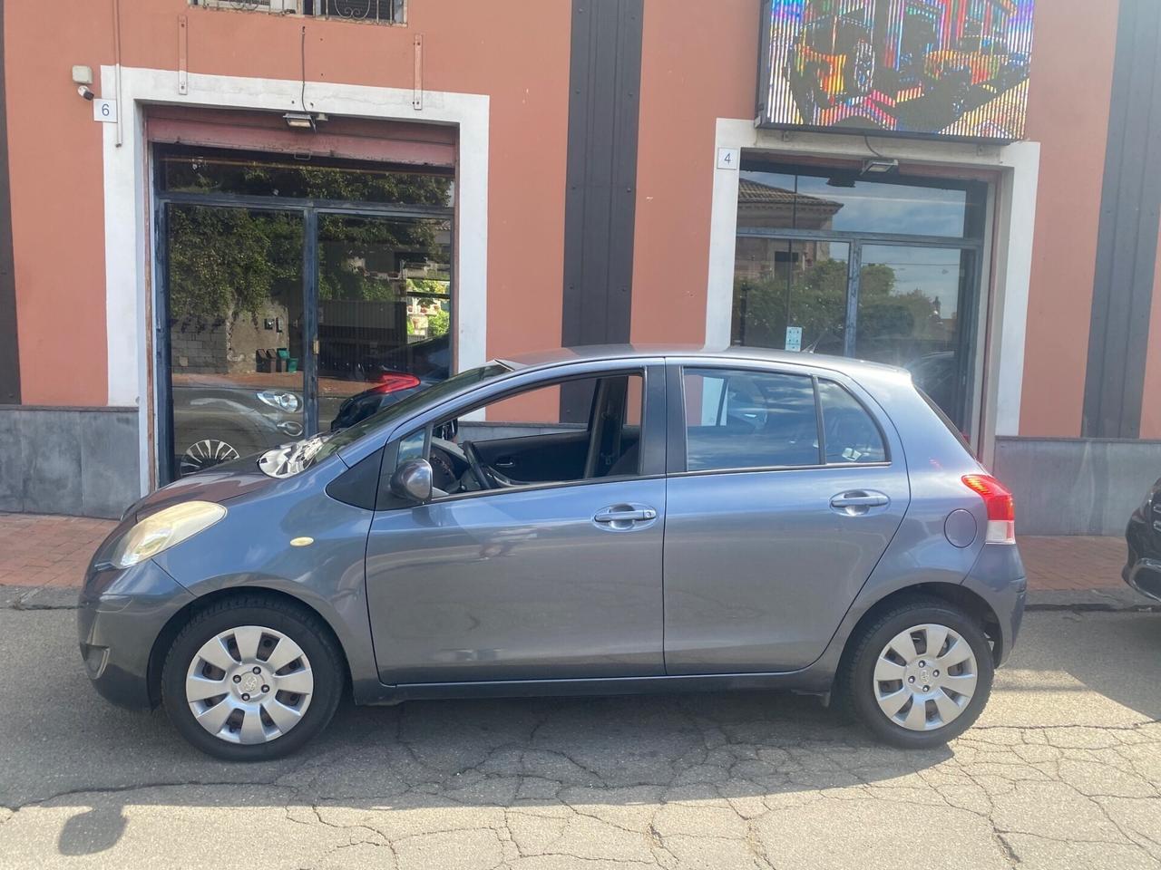 Toyota Yaris 1.4 D-4D 5 porte Sol