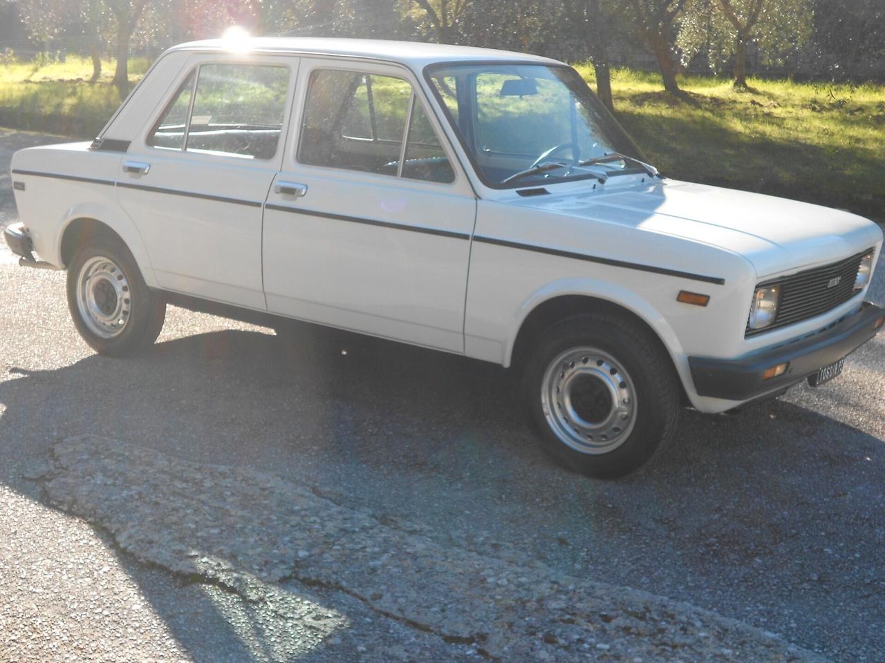 FIAT 128A(NUOVA:55.000km)1propr.1898,PELLE-1976