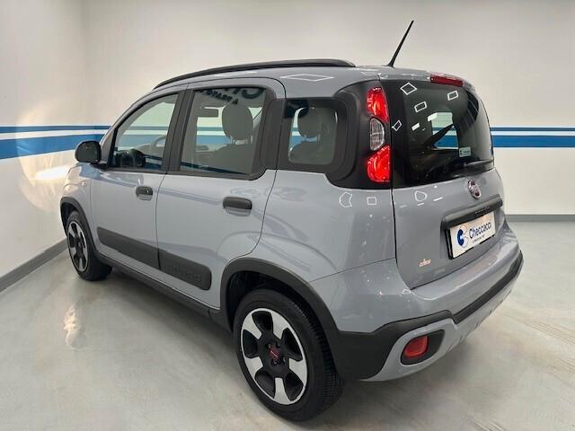 Fiat Panda 1.0 hybrid City Cross s * 12.000 KM *