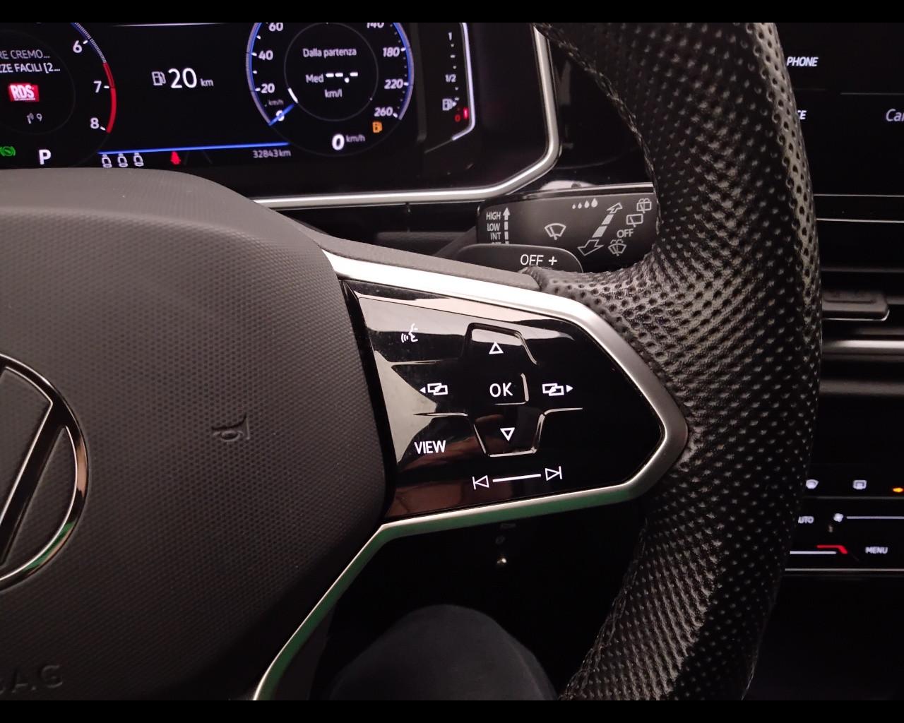 VOLKSWAGEN T-Roc I 2022 - T-Roc 1.5 tsi R-Line dsg