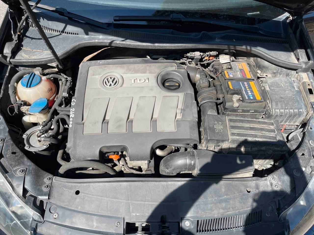 Volkswagen Golf 1.6 TDI Comfortline NEOPATENTATI DITRIBUZIONE OK GOMME NUOVE GARANZIA 24 MESI