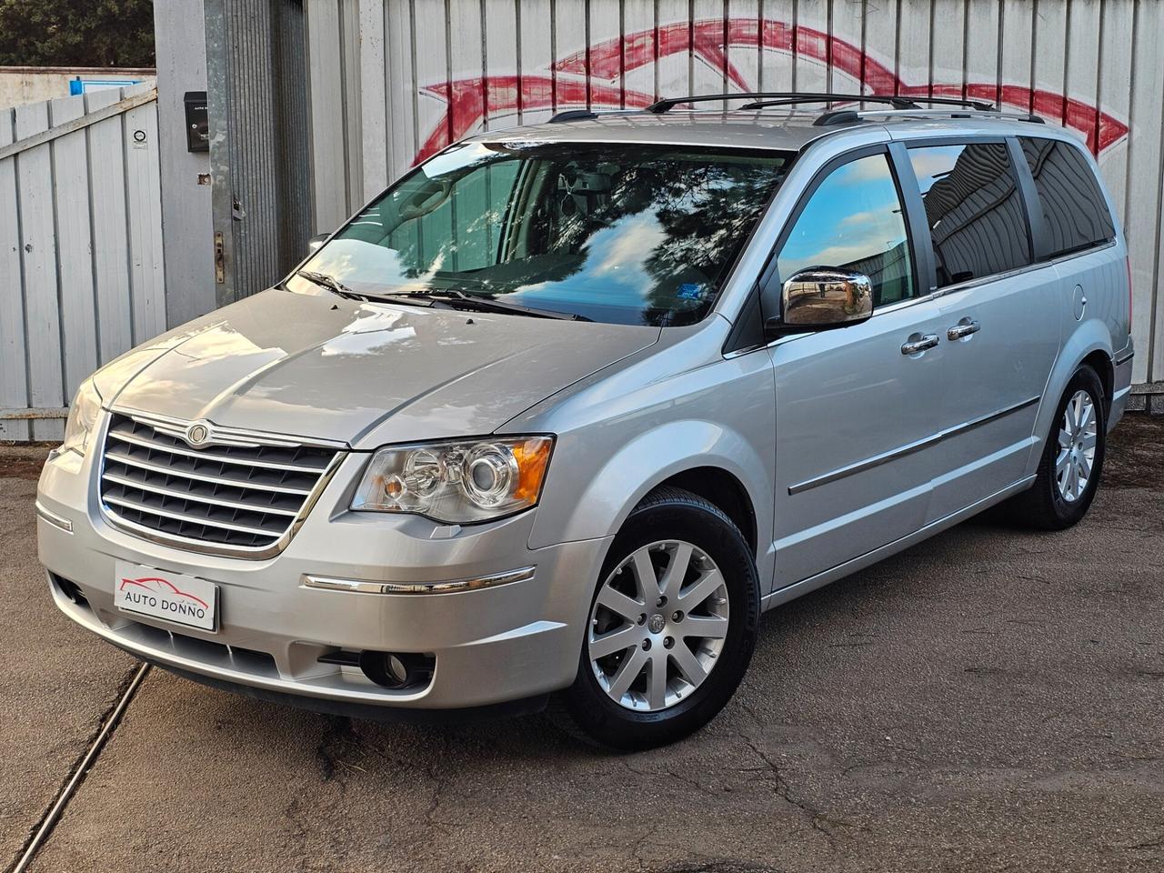 Chrysler Grand Voyager 2.8 CRD DPF Limited Stowngo