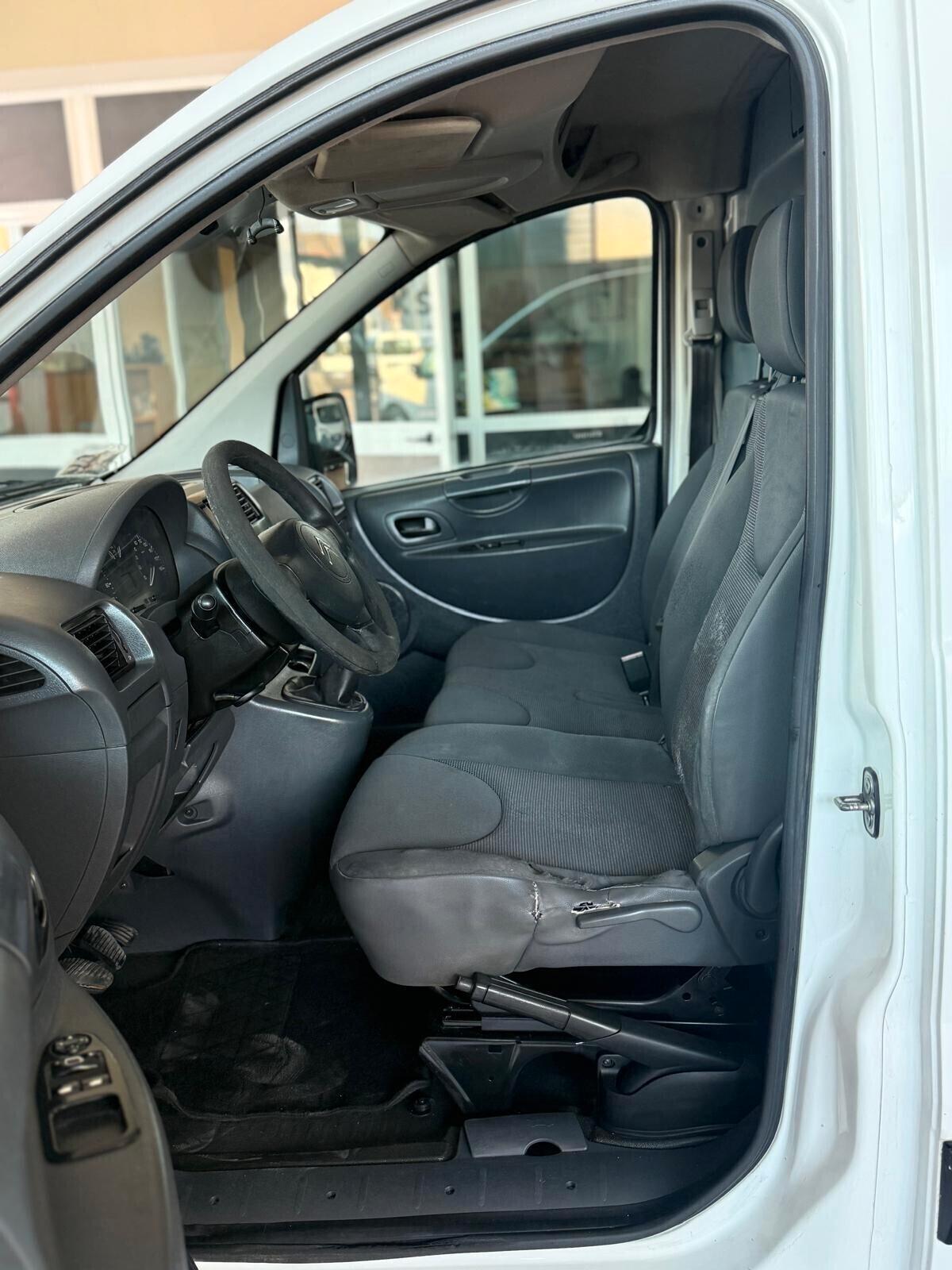 Citroen Jumpy 2.0-hdi passo medio